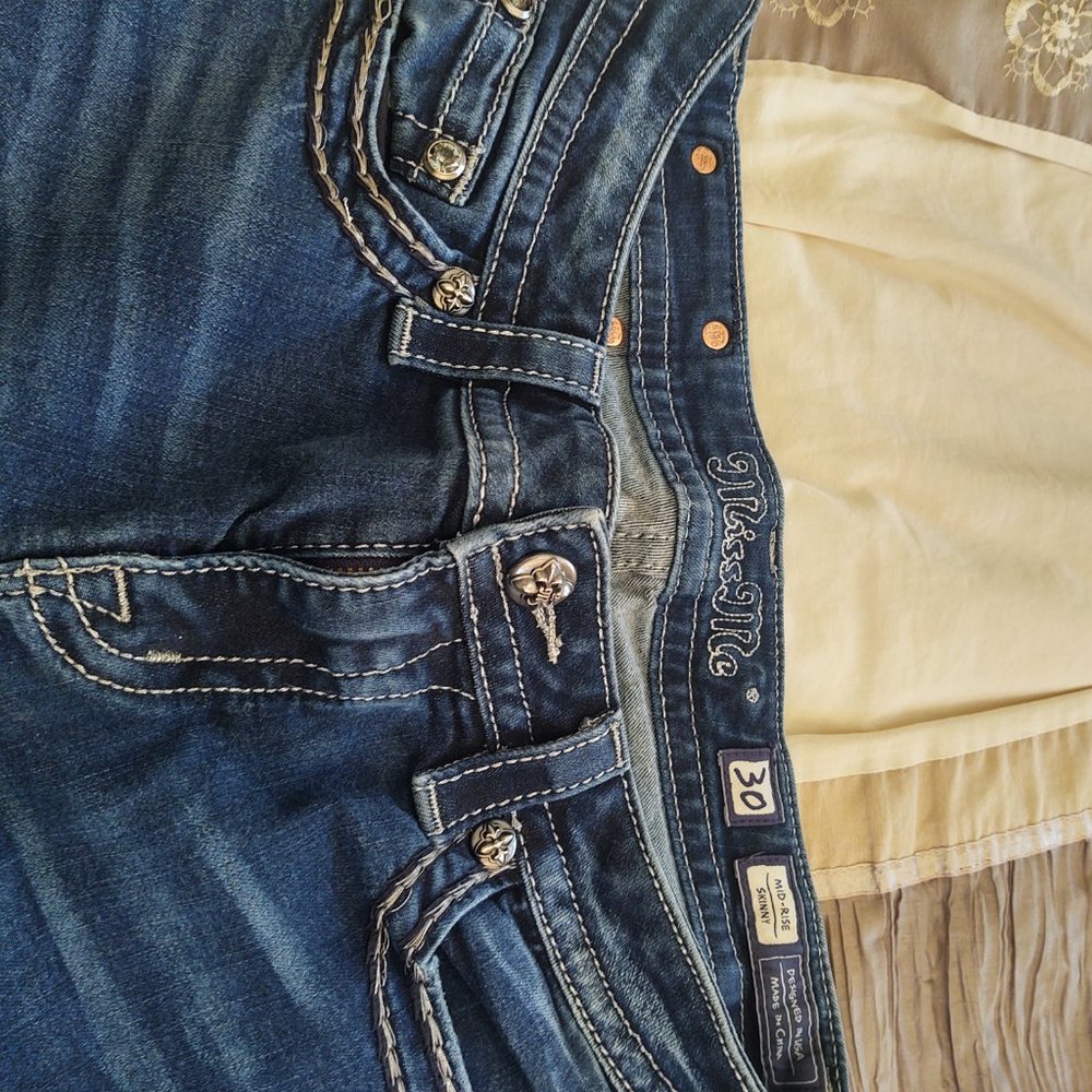 Jeans - Picture 6 of 7